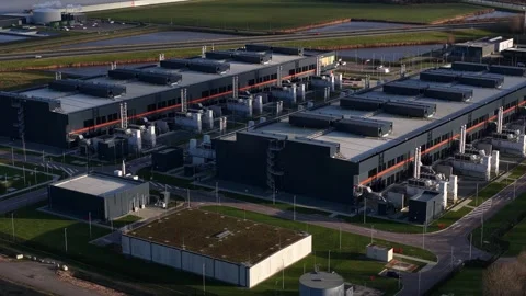 Middenmeer Data Center AI Computing Aerial 库存影片 325197465