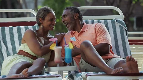 Middle-aged couple talking and smiling. Stock-Footage 88368184