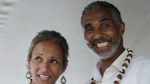 Middle-aged couple talking and smiling. Stock-Footage 88370238