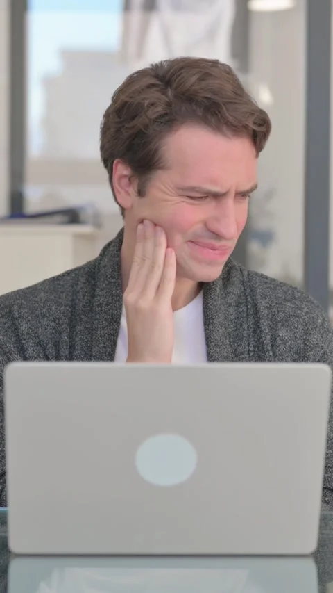 Middle Aged Man with Toothache in Office, vertical video Video stock 324792652