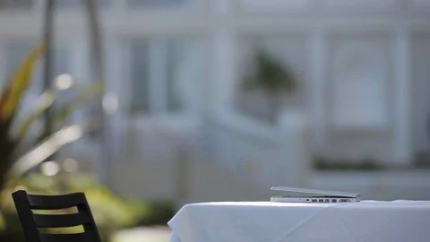 Middle-aged man using a laptop. 動画素材 88370133