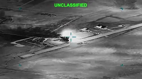 MIDDLE EAST - 02.28.2026 - US Forces commence Operation Epic Fury launching Vídeo Stock 331093458
