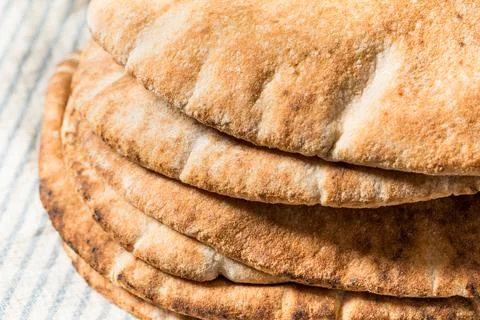 Middle Eastern Whole Wheat Flatbread Pita Bread Stock Photos