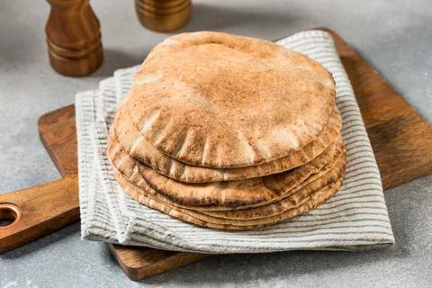 Middle Eastern Whole Wheat Flatbread Pita Bread Stock Photos