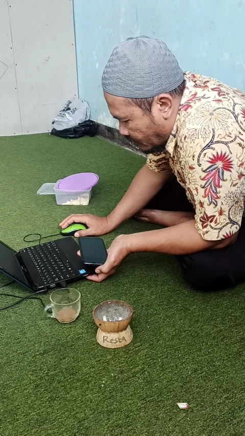 Midlife Struggles: Middle-Aged Man Faces Work Challenges at His Laptop Stock Footage 278658585