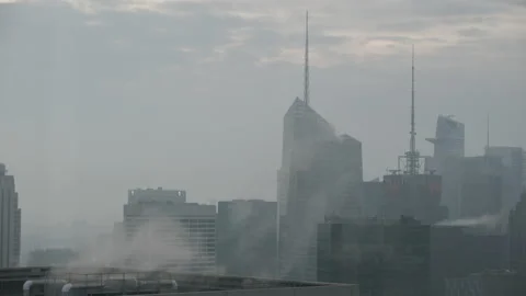 Midtown spooky shot Stock Footage 172301936