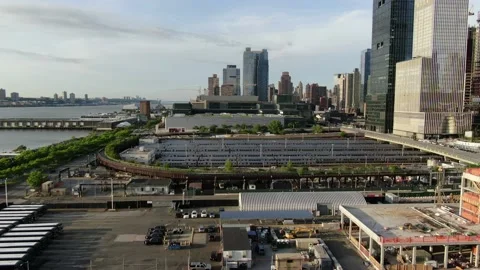 Midtown West rail yard and skyscrapers line the Hudson River 스톡 동영상 131256640