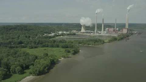 Midwestern River - Summer - 02.1 Stock-Footage 150880785