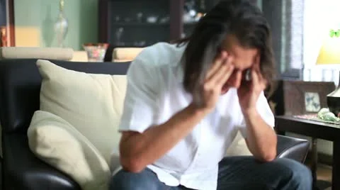 Migraine Video stock 12210651