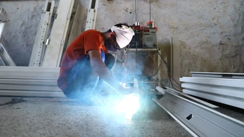 Migrant workers Stock Footage 130544779