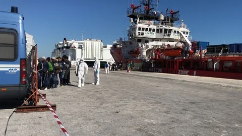 Migrants in Sicily Stock-Footage 125393753