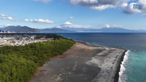 Miho no Matsubara Coast Pulling Back and Rising Toward Mount Fuji Video stock 342238855