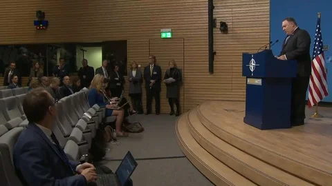 Mike pompeo talks About commitments during Press Availability - 2018 動画素材 104685272