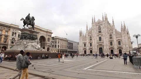 Milan Cathedral Stock Footage 117113046