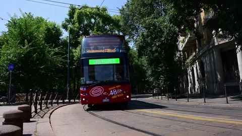 Milan city sightseeing bus 스톡 동영상 311516445