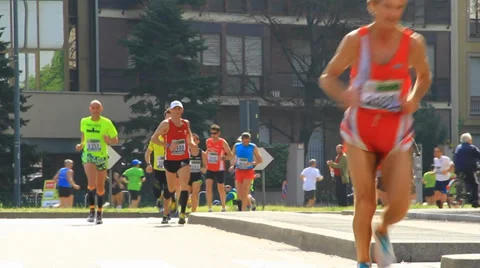 Milan Marathon Runners Stock Footage 37037049