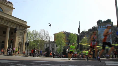 Milan Marathon Runners Stock Footage 37037061
