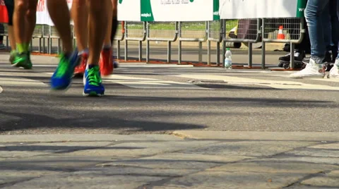 Milan Marathon Runners Stock-Footage 37037820