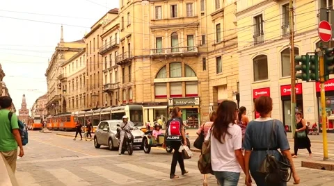 Milan, via Orefici Stock Footage 40666365