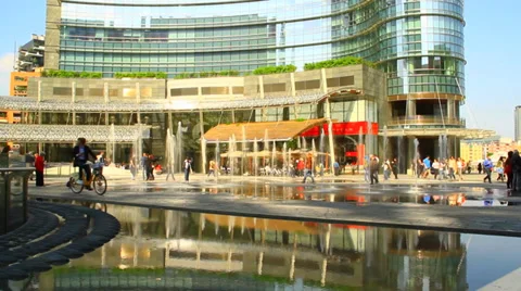 Milan, Unicredit Skyscraper Stock-Footage 39717449
