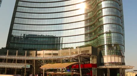 Milan, Unicredit Skyscraper Stock-Footage 40305278