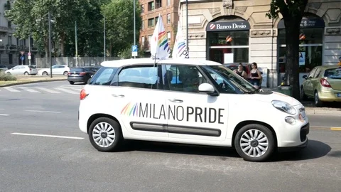 Milano pride parade opening car. Video stock 79580415