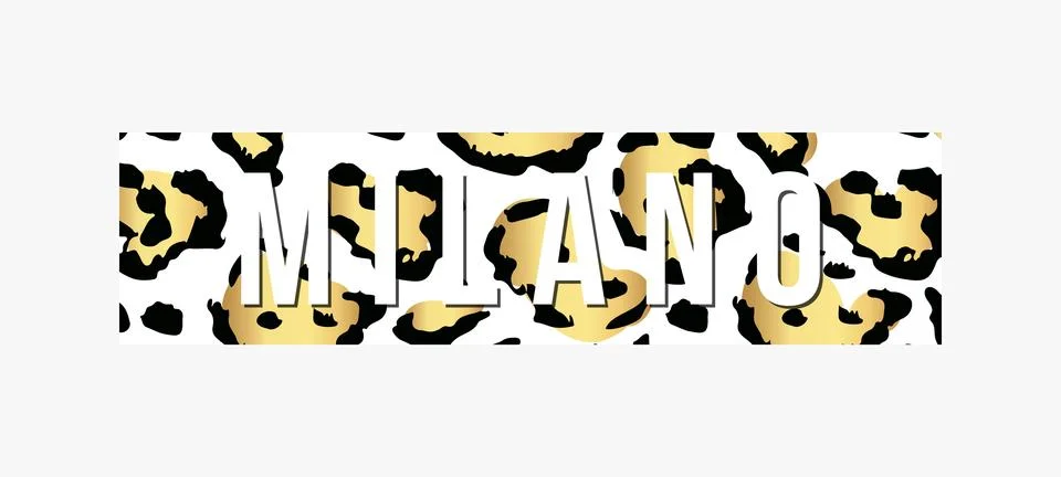 Milano slogan typography on leopard pattern background. Fashion t-shirt design Illustrazione stock