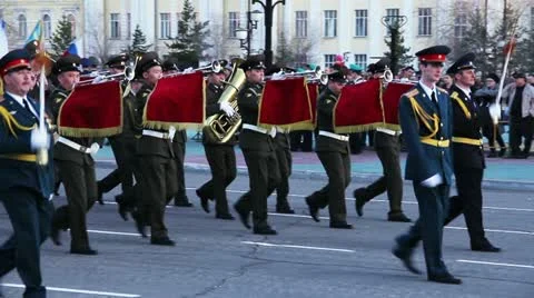 Military orchestra during parade Vidéo 11237861