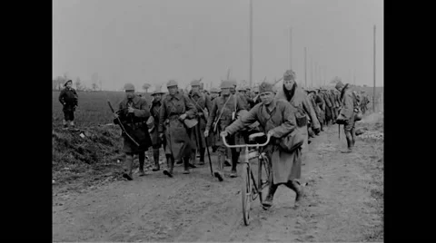 Military soldiers marching and constructing pontoon bridge Stock Footage 43328239