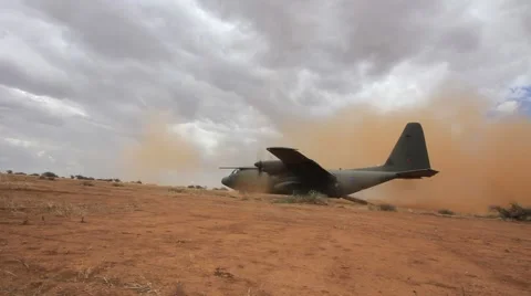 Military training exercize: Hercules C130 aircraft Vídeos de archivo 56346419