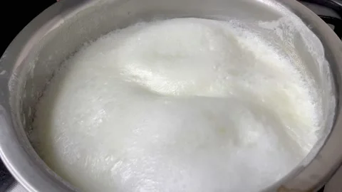 Milk boiling Stock-Footage 134264452