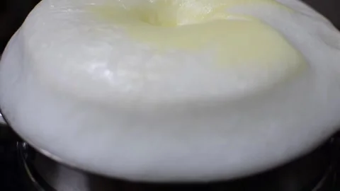Milk boiling 스톡 동영상 244328037