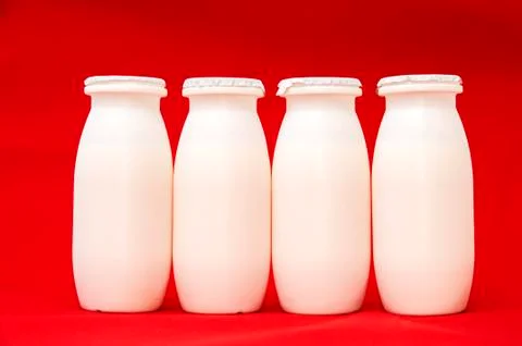 Milk cans 스톡 사진