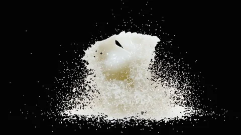 Milk splash, with Alpha matte. Vídeo Stock 341615786
