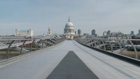 Millenium Bridge London empty during the lockdown Vers 2 - no audio Stock Footage 149124579