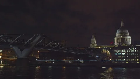 Millenium Bridge Night 4K Stock Footage 105037875