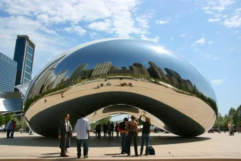 Millennium park cloud gate, central close Stock Photos