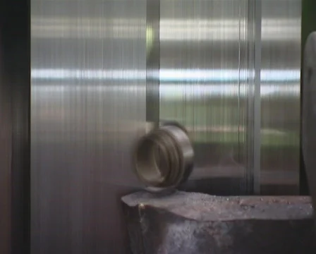 Milling 02 Video stock 415730