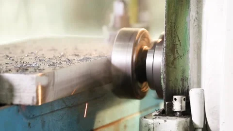 Milling machine processes metal workpiece Stock Footage 162913265
