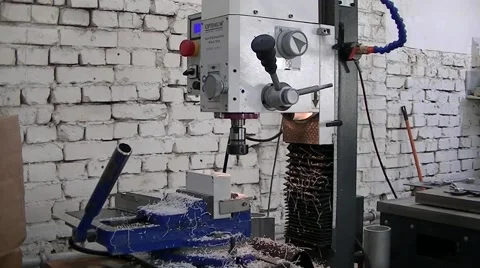  	Milling machine in work 스톡 동영상 56940552