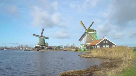 Mills zaanse 動画素材 121318427