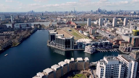 Millwall Inner and Outer Dock, Isle of dogs, London Stock Footage 200577730