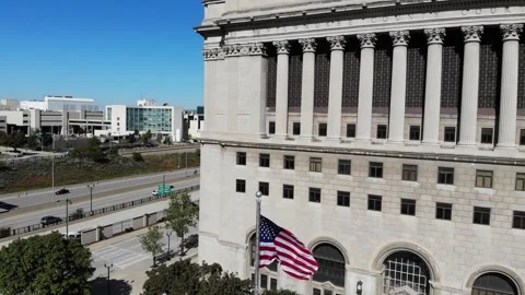 Milwaukee County Courthouse Drone shot 動画素材 165473869