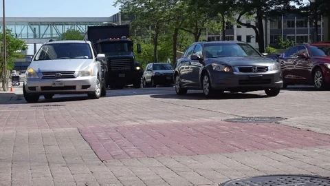 Milwaukee Traffic Video stock 101038537