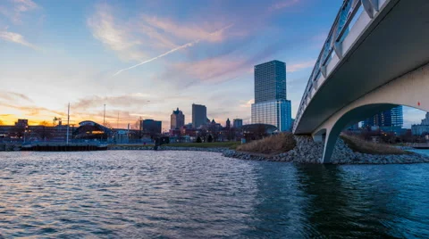 Milwaukee Wisconsint 4k Time-lapse Stock Footage 61598378