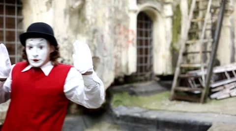 Mim  mime   in Paris Stock Footage 47502180
