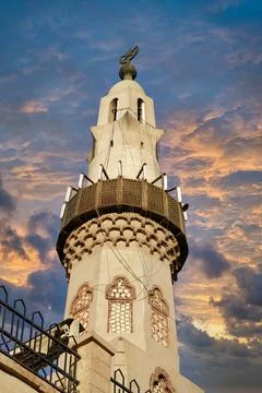 Minaret Against Dramatic Sunset Sky Foto stock