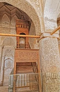 Minbar in old mosque Stock-Fotos