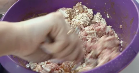 Mince cooking in the kitchen 스톡 동영상 145186292