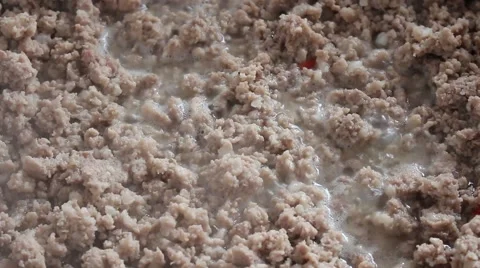 Minced meat in the pan Stock-Footage 56080620